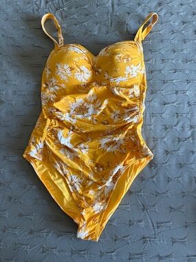 Classic Floral One-Piece Swimsuit in Yellow